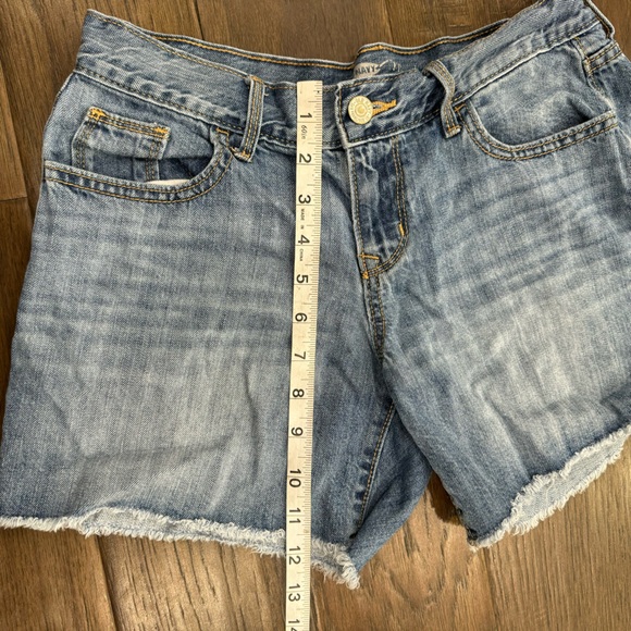 Old Navy Shorts - Picture 2 of 7